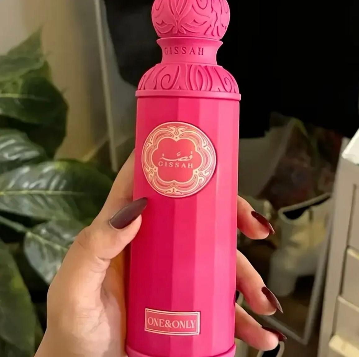 3 Dubai Women's Body Mist, premium floral and fruity scent, body and hair spray, suitable for daily use, parties, gatherings, festivals, recommended for Valentine's Day, perfect gift for mothers, girlfriends and wives.